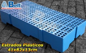 Estrado Plástico 41x82x13cm na cor azul